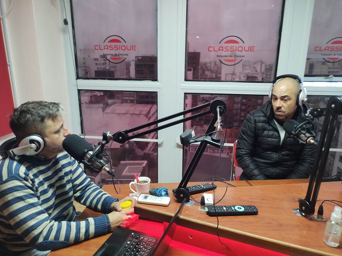 #AHORA en #AireBonaerense hablamos con
 Facundo Zaldua (<a href="/ZalduaFacundo/">Facundo Zaldua</a> ) Precandidato a Diputado Bonaerense de Unión por Todos. Escúchalo ⬇️🎧
ar.radiocut.fm/radiostation/c…

<a href="/unionportodosok/">unionportodosok</a>  <a href="/serplatenseok/">SerPlatense</a>