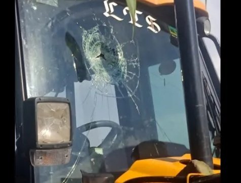 Sangdoock's tweet photo. Again, Assam Police work Done at Aitlang, Mizoram. This happen today 02.09.21,1:30pm
@PTI_News
@DDNewslive
@DigitalNagaland
@himantabiswa
@assampolice
#Shameonassam https://t.co/I9gxHwlXGZ