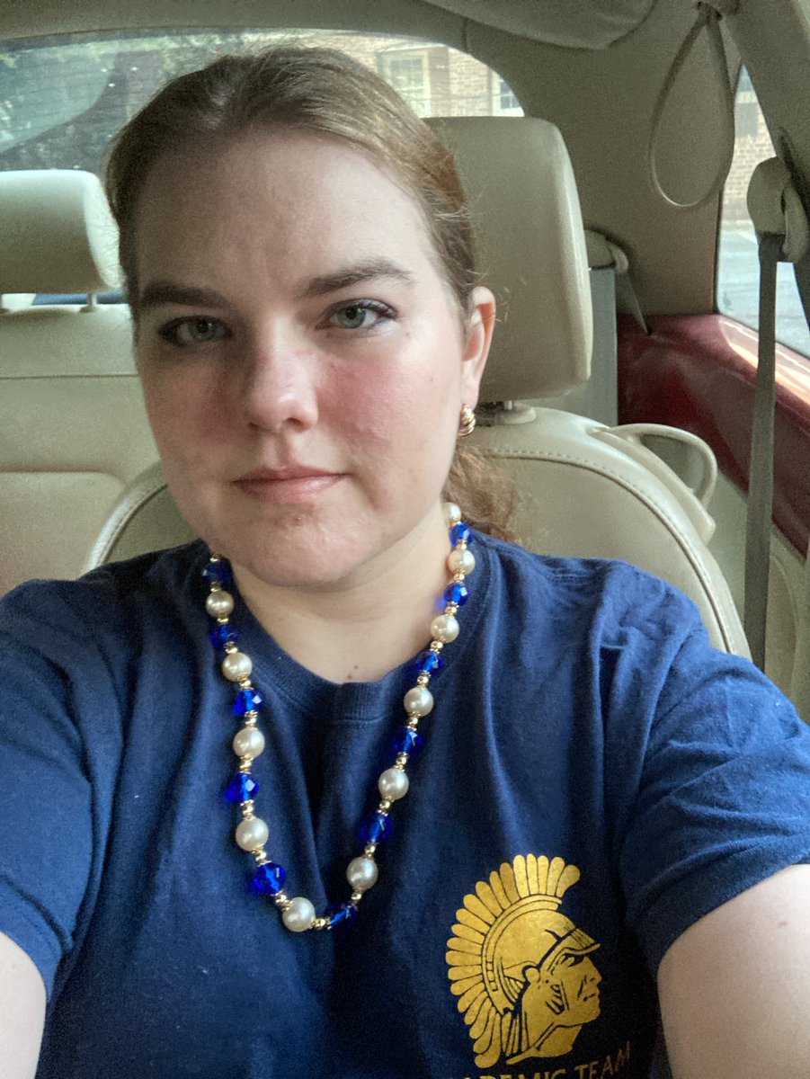 TypeAMathLand's tweet photo. We are all Spartans today. 💛💙 Sending love from Salem Academy. #taborstrong @Tabor_City https://t.co/gMRCGohslz
