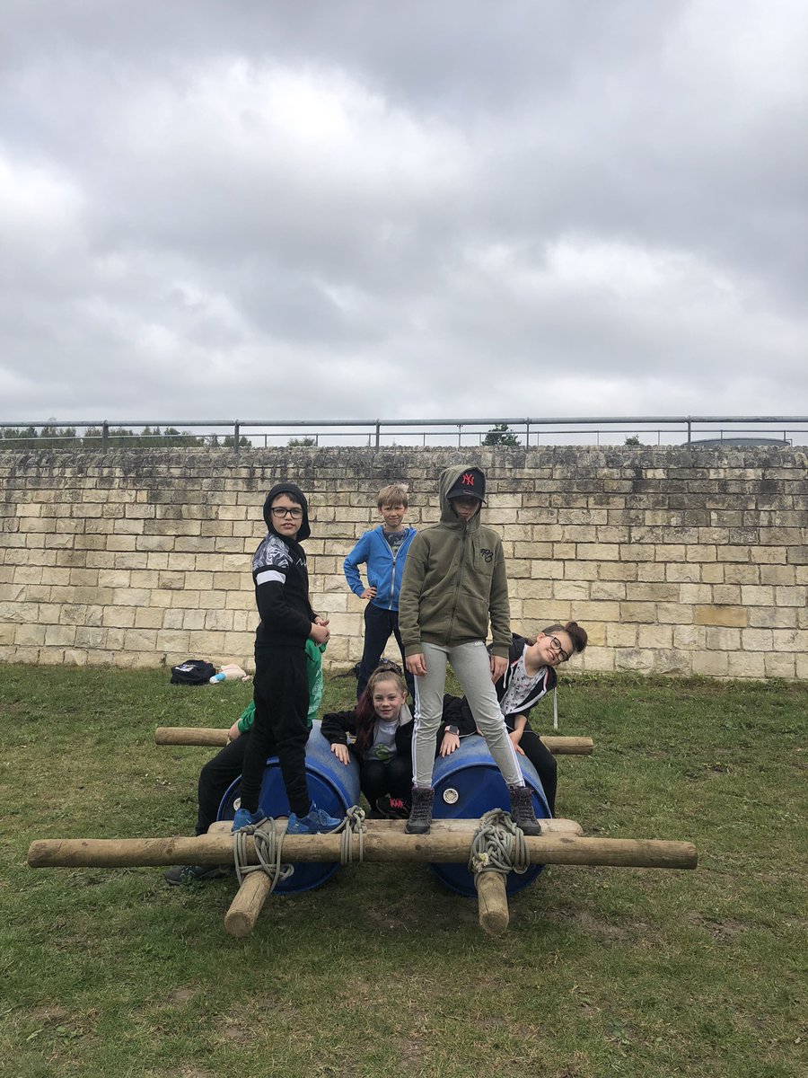 ASALeavers21's tweet photo. Buggy building! 🚗 https://t.co/oP5uMtFwWC