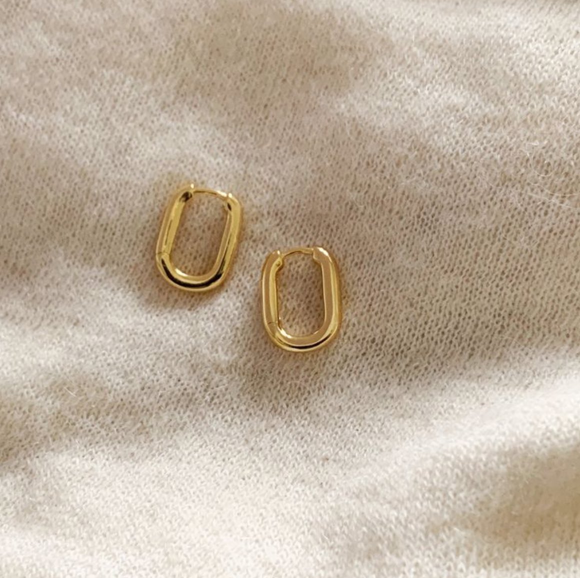 WekkinsJ's tweet photo. soft enough

Visit our website：
https://t.co/4tMBJNNPXn
📮：service@wekkins.com

#jewelry #fashion #bijoux #paris #love #style #handmade #instagood #madeinfrance #beautiful #girl #france #beauty #gold #model #bracelet #photooftheday #shopping #jewellery #jewels #luxury #outfit https://t.co/CupCReauD6