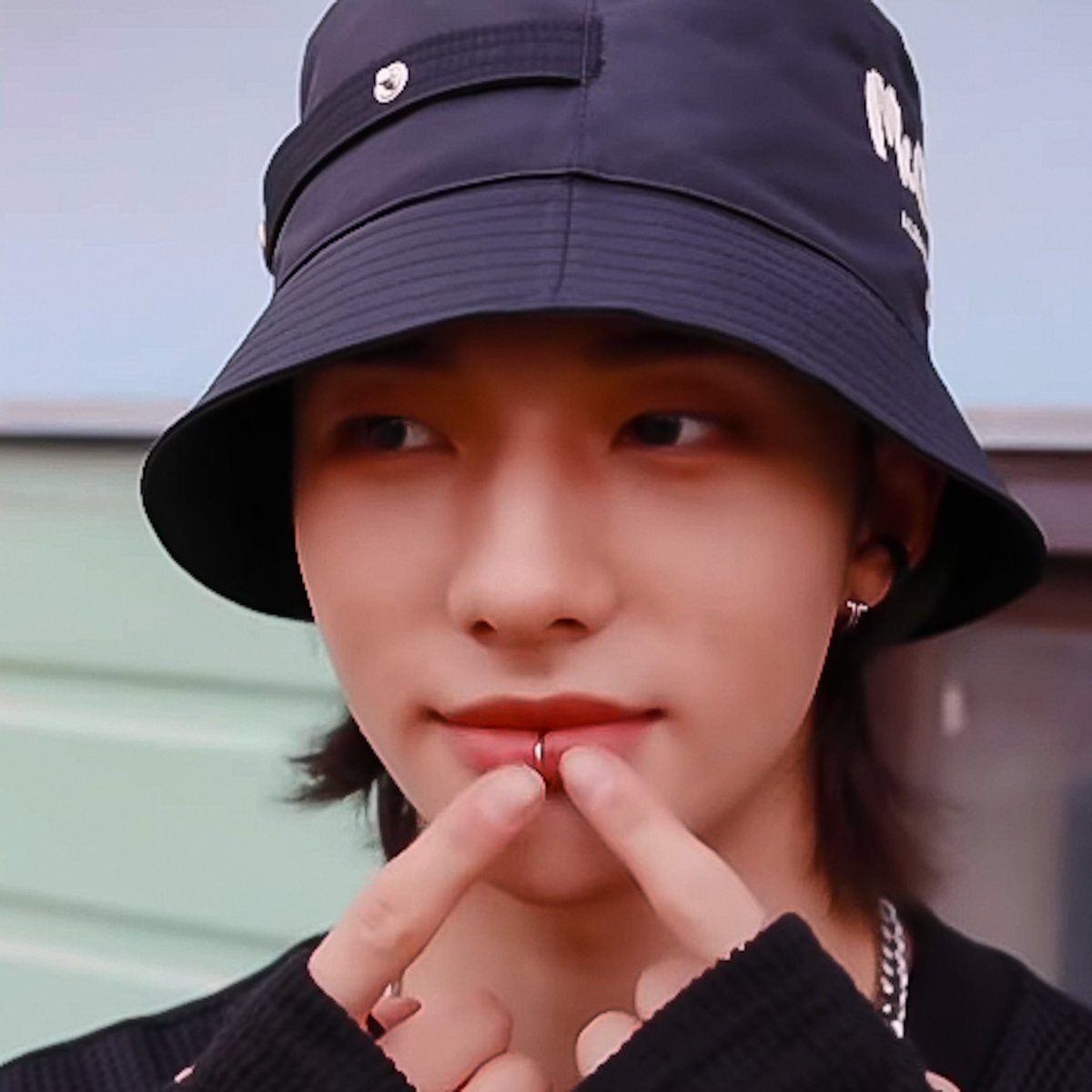 FAlRYHWANGG's tweet photo. mini🐙🍄🍓 https://t.co/ouvo9dPfgO