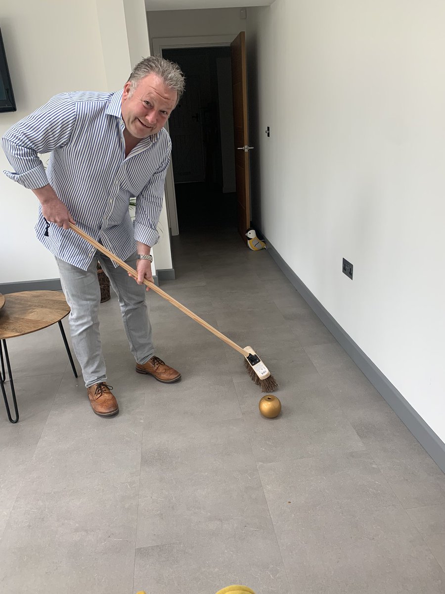 JilltyWhite's tweet photo. And finally..I ve just had an invite to ‘Go Curling!’ Wow! Any tips anyone! @andyhanselman is getting in the mood! Thanks @KirstyWhite6 and big shout to @Highlandercs for sponsoring the event which enables all funds raised to go to @CavCancerCare Info here https://t.co/HrpnefiJpl https://t.co/GGF3WFOVkx