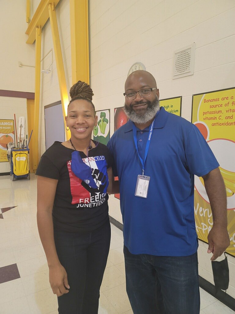 FisherMagnetUp's tweet photo. It’s always wonderful to fellowship with our sister school @LowerFisher. One of our faith based partners led the Fisher Lower and Upper Community in prayer. We are ready for the 2021-2022 school year! https://t.co/6NJbFAAsc3