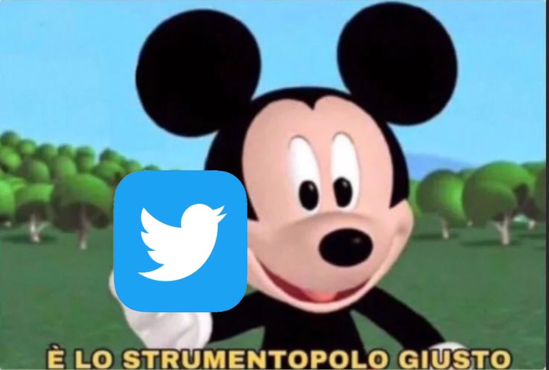 Chiaracarollo_o's tweet photo. Io quando non sono sicura se sia Instagram 
o un problema del mio Wi-Fi:

 #instagramdown https://t.co/ZIgd9lxtlX