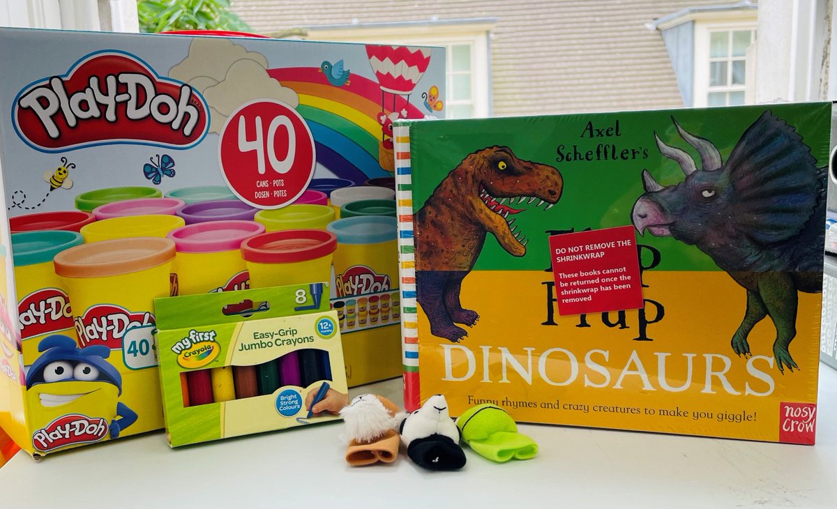 DoorstepLib's tweet photo. Our office is currently filled with lots of exciting bits for our brand new #OVOFoundation story packs! Each child will receive crayons, bubbles, pots of play dough, cookie cutters, a puppet pack, maraca and a brand new book! We can't wait to roll these out to our families. https://t.co/dBIfDssZSj