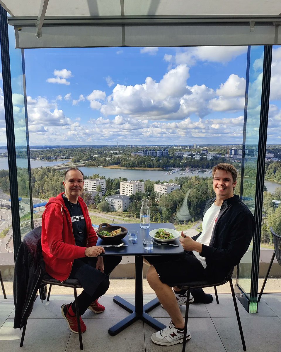 PekkaHyysalo's tweet photo. ✨Birthdays are magical!✨
Just had a superb lunch meeting with @pvesterbacka in the sky. We will make things happen. Let's Fight Back!
@TeamFightBack #teamfightback https://t.co/Y1E8YGtQED