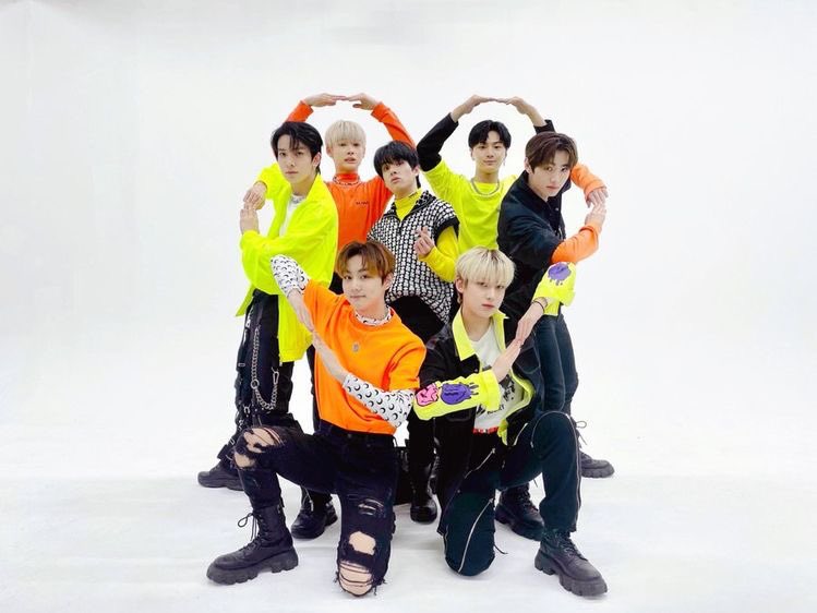 soffiaragni's tweet photo. #AlwaysWithENHYPEN
Se recuperarán yo lo se y vendrán a romperlo todo con su comeback 
GET WELL SOON AND REST https://t.co/tmEFmxekSO