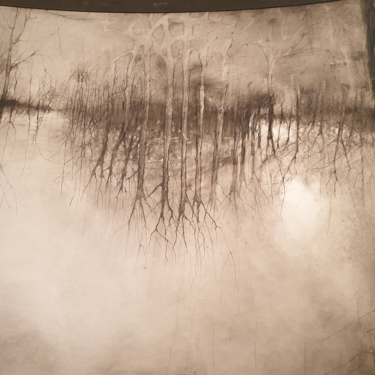 dinaBeaux's tweet photo. Pierre noire... 🖼🎨🖌
#espacemably #l'envers #artwork  #claireespanel #panoramique  #bordeaux https://t.co/VBfdTQwDXx