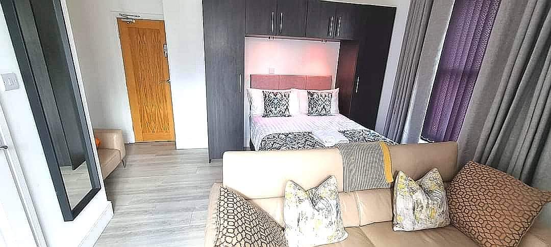 TheButlersHotel's tweet photo. Specious and comfortable. Urban luxury apartments from £80 per night. Call direct for best price 07706869190 https://t.co/C9aCTaR2kf

#tourism #travelgram #luxuryhotels #interiordesign #summer #resorts #hoteldesign #design #food #beach #resort #architecture https://t.co/mH895OAhtj