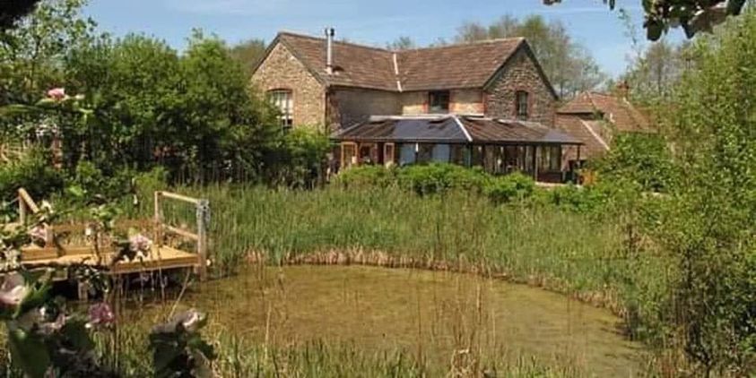 Lucyenglish1's tweet photo. Nine people have now booked for the Winter Warmer Women's Writing Retreat!💗💗💗We have six spaces left! 💗💗💗 Come and join @Lucyenglish1  and @HelenSheppard7  for quiet time, tutorials, exercises, friendly gatherings and plenty of space. 
https://t.co/UpbBoNlD5W https://t.co/oaVLXpuBBu