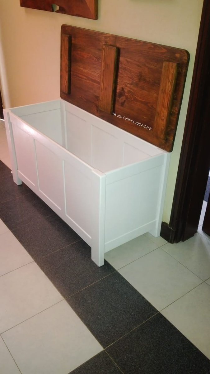 NeddoTatayo's tweet photo. Custom made Blanket Box delivered. 
Another happy client.

Call/Text/Whatsapp us @NeddPallets on 0700299463 for order placement or to request for a quote.

#Amerix #AlfredMutua #wilsonairport 

Kindly retweet.Thank you. https://t.co/42UTMfbcF9