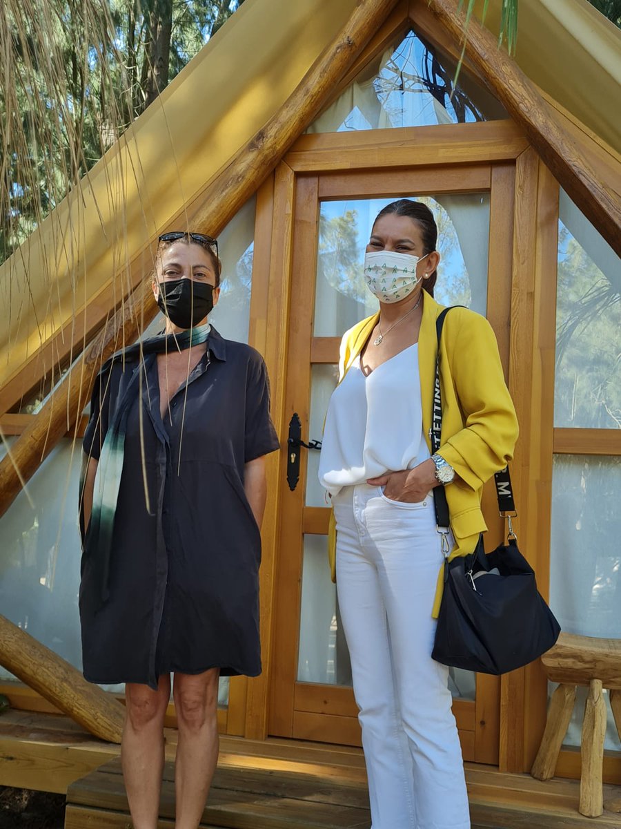 TurismoAND's tweet photo. 📢 Destacamos el papel del #gampling para diversificar la oferta alojativa de la provincia de #Cádiz.

✅ DT @maruhermon_cs ha visitado el camping Paloma de Tarifa, que cuenta con esta nueva forma de alojamiento.

🗣 “La innovación es clave para que el sector siga creciendo" 💪🏻. https://t.co/YnS24Lxz3F