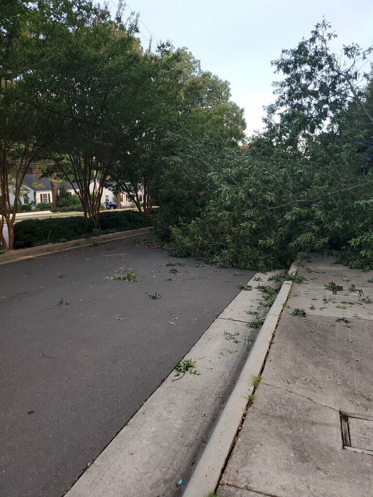 Oberlin Magnet MS (@oberlinmiddle) on Twitter photo So many heroes work to keep <a href="/WCPSS/">Wake County Public School System</a> at its best! These three came to our rescue this morning…. In 30 minutes with minimal tools, they cleared our bus loop. #gratitude Thanks WCPSS Facilities! <a href="/CentralWCPSS/">Central Area</a> So many heroes work to keep <a href="/WCPSS/">Wake County Public School System</a> at its best! These three came to our rescue this morning…. In 30 minutes with minimal tools, they cleared our bus loop. #gratitude Thanks WCPSS Facilities! <a href="/CentralWCPSS/">Central Area</a>