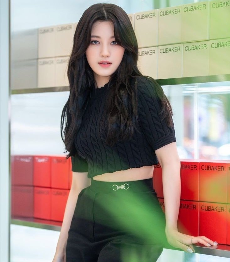 archivehee's tweet photo. ❤
#WeGoUpWithCLC
#Helicopter1Year
@CUBECLC #CLC #씨엘씨 https://t.co/LD4uxY0t9D