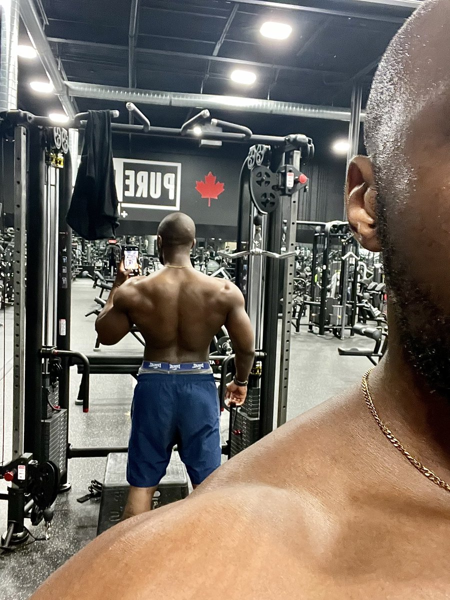 NationGreat's tweet image. What you training today?
#ThursdayMotivation #Backgoals #FitnessMotivation