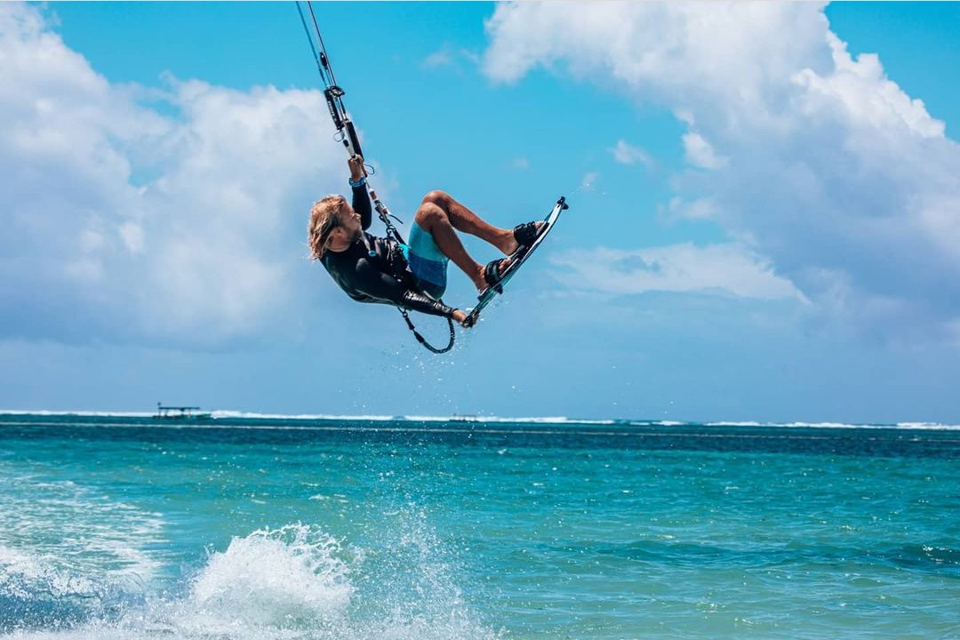 Wonders of Watamu (@wondersofwatamu) on Twitter photo When there's wind, there's kitesurfing with <a href="/TribeWatersport/">Tribe Watersports</a>, and when there's no wind, there's SUP boarding and tones of fun to be had behind their ski-boat. Whatever the weather, Tribe have you covered
πππ¦
#VisitWatamu #MagicalKenya #Watamu
#SeeKenya #KiteLife #Kiteboarding When there's wind, there's kitesurfing with <a href="/TribeWatersport/">Tribe Watersports</a>, and when there's no wind, there's SUP boarding and tones of fun to be had behind their ski-boat. Whatever the weather, Tribe have you covered
πππ¦
#VisitWatamu #MagicalKenya #Watamu
#SeeKenya #KiteLife #Kiteboarding