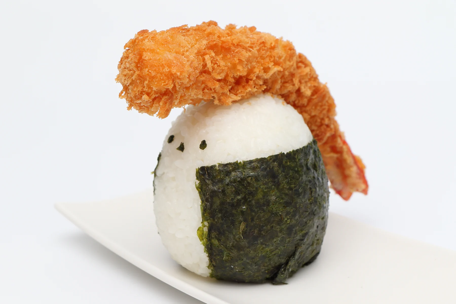 ひよこおにぎりにウインナー乗せてツッパリおにぎり作った‼