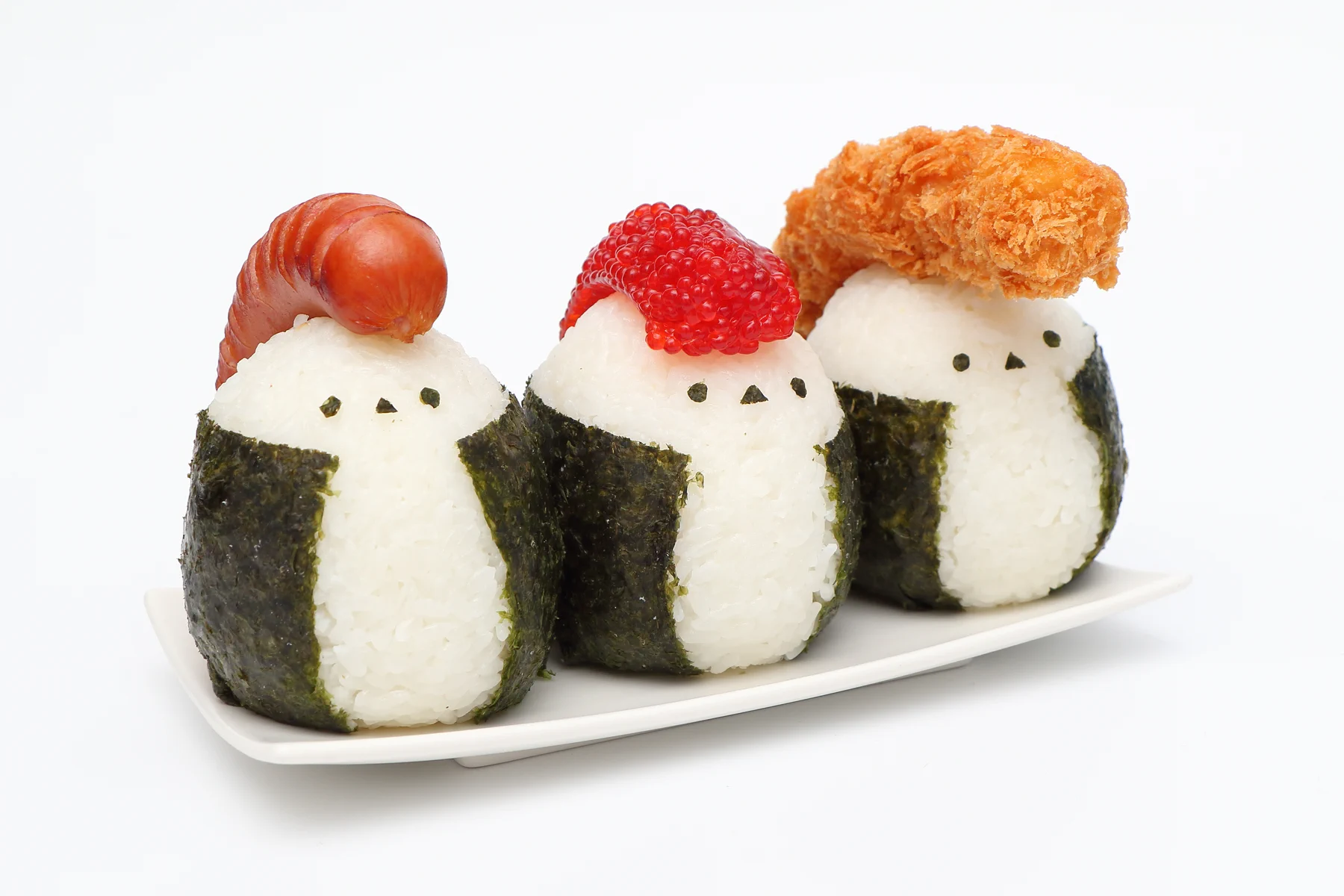 ひよこおにぎりにウインナー乗せてツッパリおにぎり作った‼