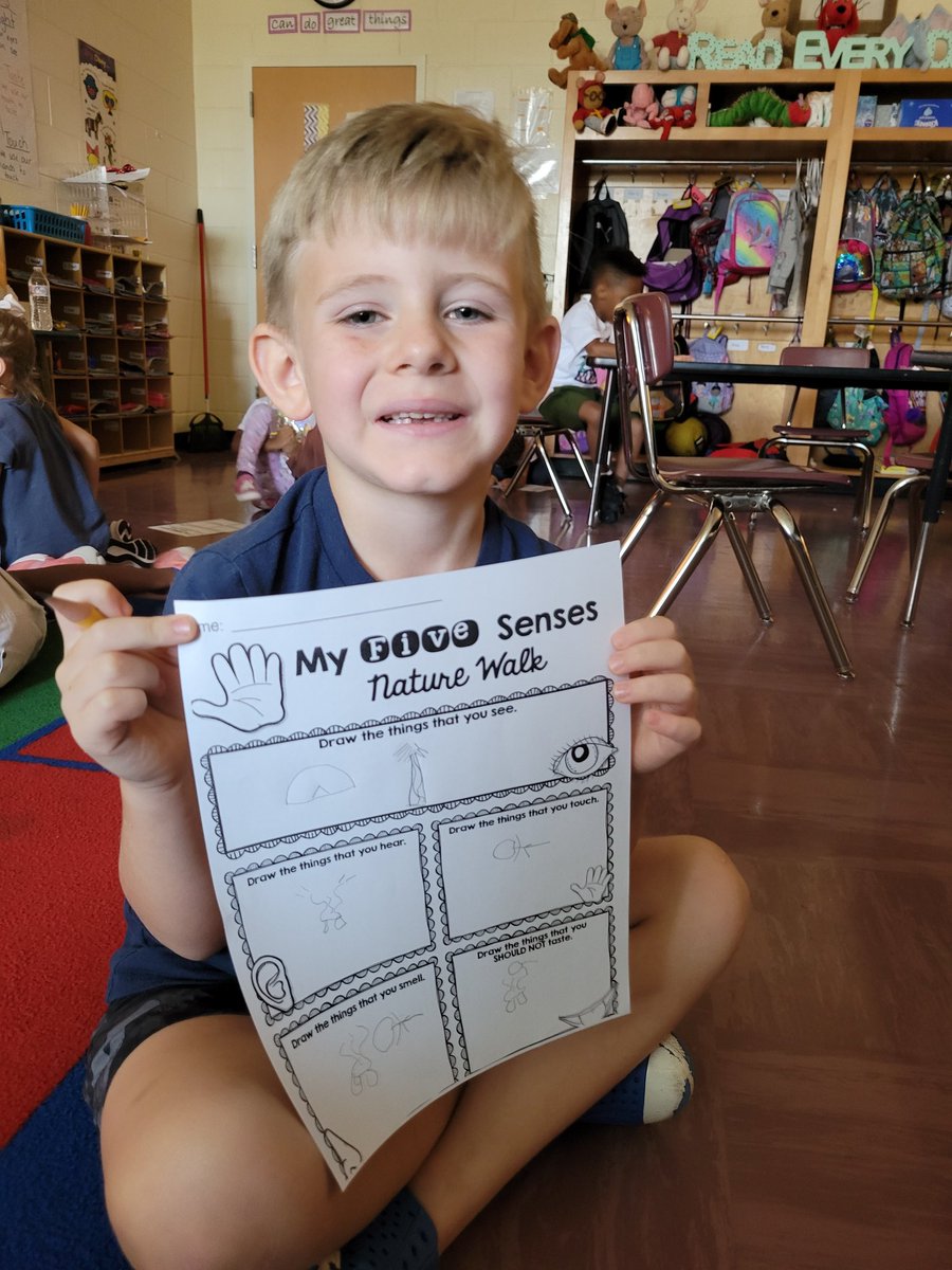 MrsManning517's tweet photo. Recording our 5 senses we would use at our camp out
#WeAreRACERS #drivenbysuccess #RCE_HCS https://t.co/mkjXQ9SeMr