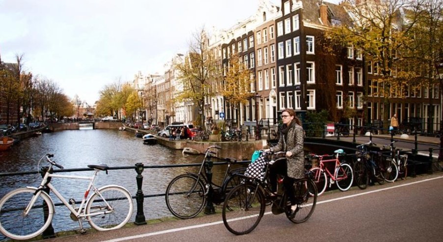 Amsterdam da Bisiklet ile Şehir Turu Yapmalısın