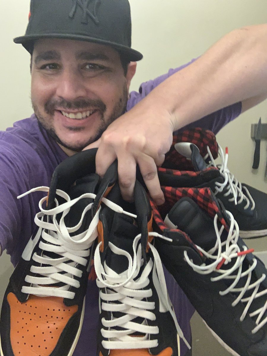 winebibbing's tweet photo. What sneakers are y’all wearing to Dicks??? Reply back with a photo of you and your #DicksKicks so that I can spot you easily! FYI> I’m bringing “Shattered Backboard” AJ1’s as primary and black “Flannel Pack” Dunks as beaters https://t.co/LpEeuGfMo7