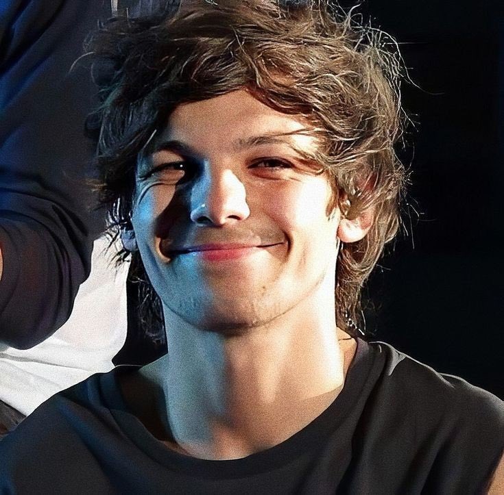 cenciiaaspamm's tweet photo. @965TDY i vote #LouisTomlinson (@Louis_Tomlinson) for #ArtistoftheSummer @965TDY https://t.co/0eHkKoAtwO