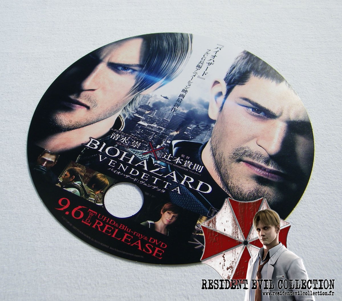 REcollectionFR's tweet photo. #591
Eventail promotionnel Biohazard Vendetta.
(10 photos)
https://t.co/znCJMeMHhq
#biohazard #capcom #residentevil #residentevilcollection #バイオハザード #collection #vendetta #biohazardvendetta #chrisredfield #leonskennedy #REBHFun https://t.co/W8yyLbhqCh
