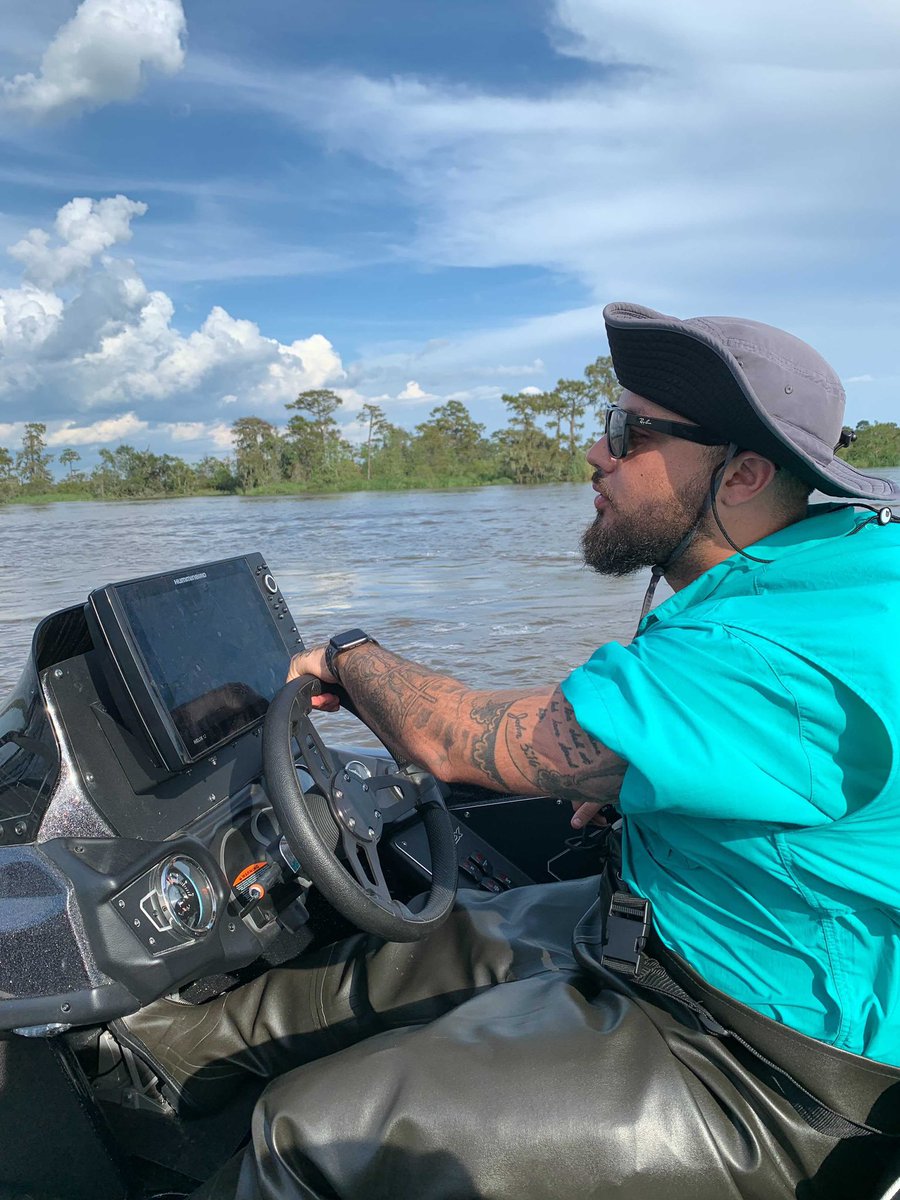 HildnerforTexas's tweet photo. 🧵: Three days ago, I arrived in Louisiana to assist with recovery efforts. Tirelessly, teams of men and women from across the south have spent the past few days on ground and water rescue efforts such as that—and I want to thank them for the work they are still doing. https://t.co/50yjg4cvDY