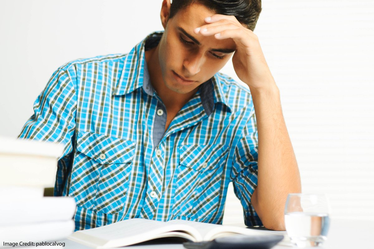 learningandtheb's tweet photo. How to talk with #teens about #stress? Kenneth Ginsburg has answers.
For instance, the should be reassured: "Even though stress is uncomfortable, it’s not always a bad thing."
More here: https://t.co/VbT2HiBD0x
Meet Dr. Ginsburg at our fall Conference: https://t.co/8Dra9aAxaB https://t.co/90A5qIY0Z8