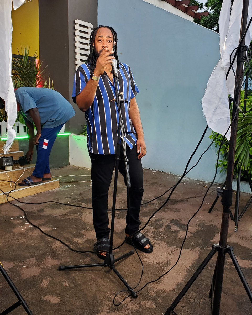 Paakwasi_9's tweet photo. Listen: #Mmo 🎶 https://t.co/DB7myRekFi https://t.co/Acna2zfVWk