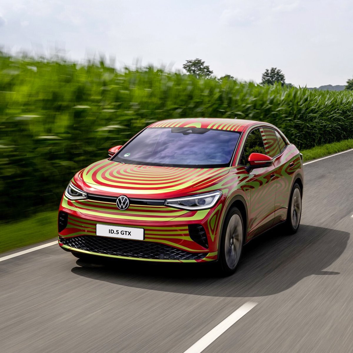 CitygateVWPC's tweet photo. Cutting edge technology meets sporty design, here’s a sneak peek of the all-new ID.5 GTX, the first all-electric SUV coupé from Volkswagen. ⚡👀⚡
.
.
. https://t.co/K4zk7zdRt0