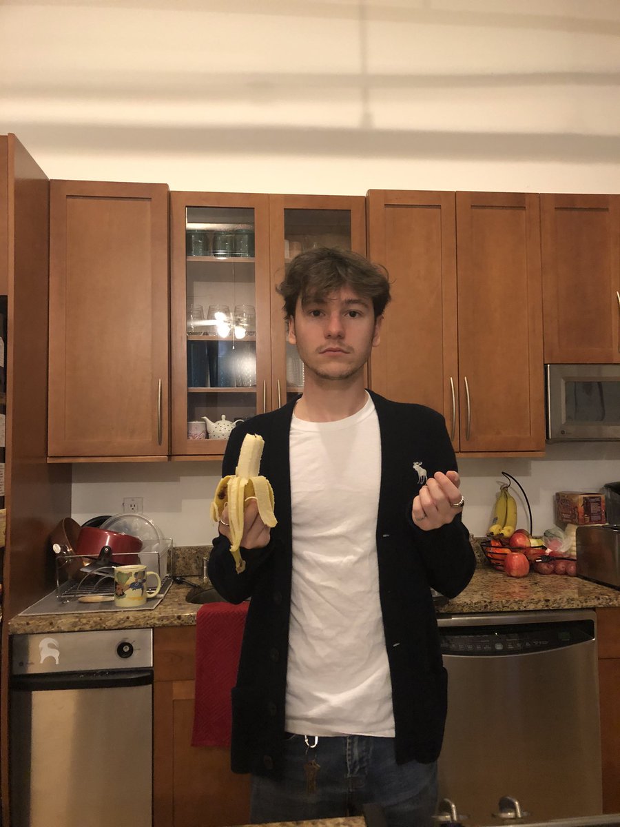 sarah 💫 tweet media