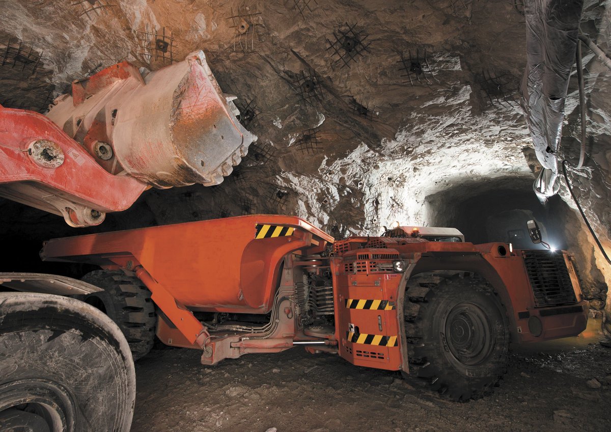 PlantPlanetUK's tweet photo. Check Out Our Latest News! 📰
@BKTtires Solutions For The Mining Sector - The EARTHMAX Range! ⚙
Read the full details today at Plant Planet: ⬇
https://t.co/hMVBPfgFNw
#MachineryNews #ConstructionNews #HeavyMachinery #EARTHMAX #Mining https://t.co/v5tkAZbaai