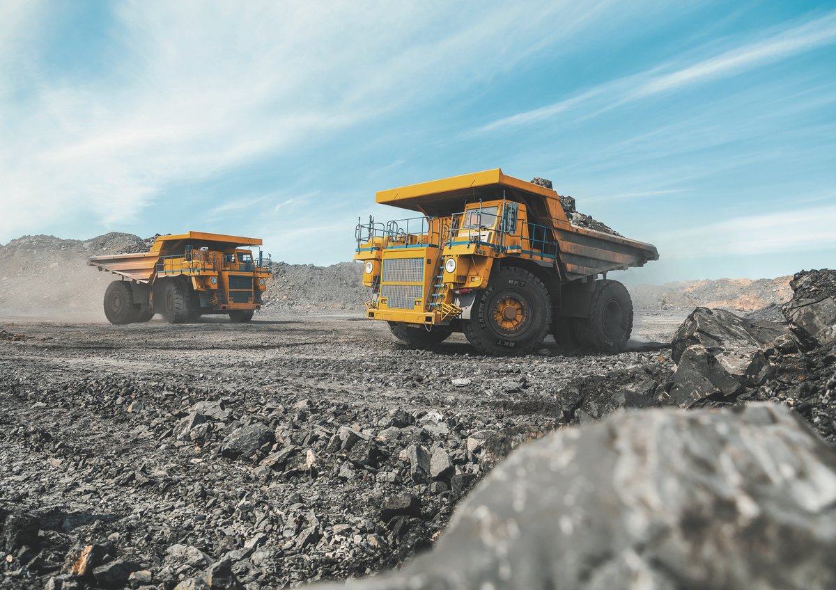 PlantPlanetUK's tweet photo. Check Out Our Latest News! 📰
@BKTtires Solutions For The Mining Sector - The EARTHMAX Range! ⚙
Read the full details today at Plant Planet: ⬇
https://t.co/hMVBPfgFNw
#MachineryNews #ConstructionNews #HeavyMachinery #EARTHMAX #Mining https://t.co/v5tkAZbaai