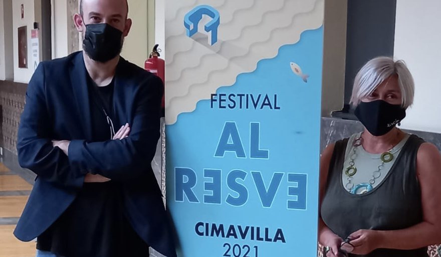 MiguelBarrero's tweet photo. Ente los díes 10 y 19 de setiembre, el barriu de Cimavilla va acoyer una edición nueva d'#AlResve, con delles actividaes al rodiu de la cultura tradicional y la so influencia nes manifestaciones artístiques d'anguaño. https://t.co/Lc3rYxnIkb