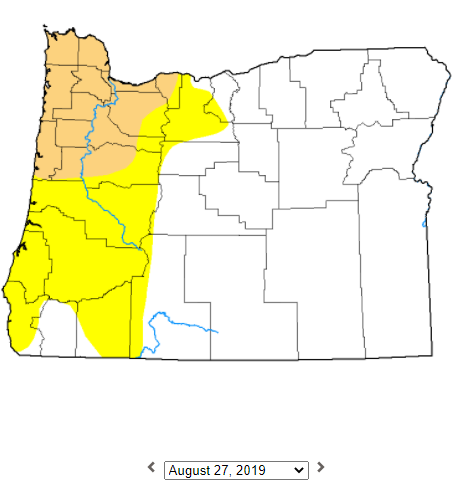 BobbyJohnstonWX's tweet image. A 3-year comparison of the #drought across Oregon. As of today, 26.59% of the state is in Exceptional Drought and 76.69% is in Extreme Drought. Last year only 17.61% was in extreme drought. #ORwx @KOBITV
