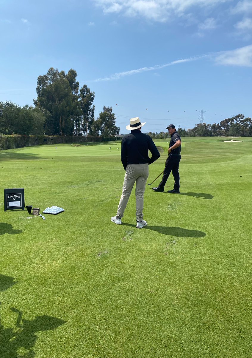 Always nice to chat with @pgachampionship champ @philmickelson here at the Ely Callaway Performance Center and watch him hit bombs!  @CallawayGolf