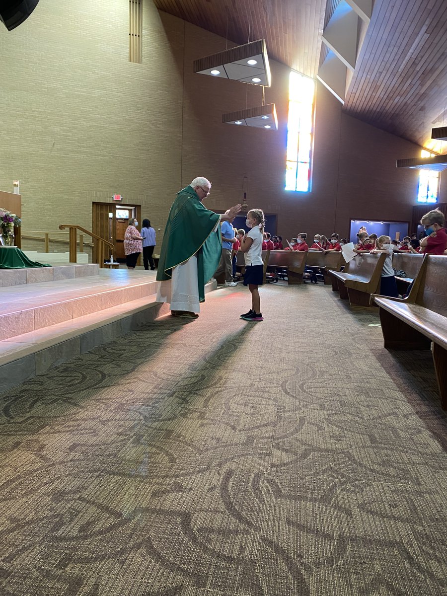 All school Mass began this week with our secondary students attending on Wednesday and our elementary students attending this morning. In the words of Father Loren, as we begin this blessed school year let us remember to be Open, Eager and Hopeful!