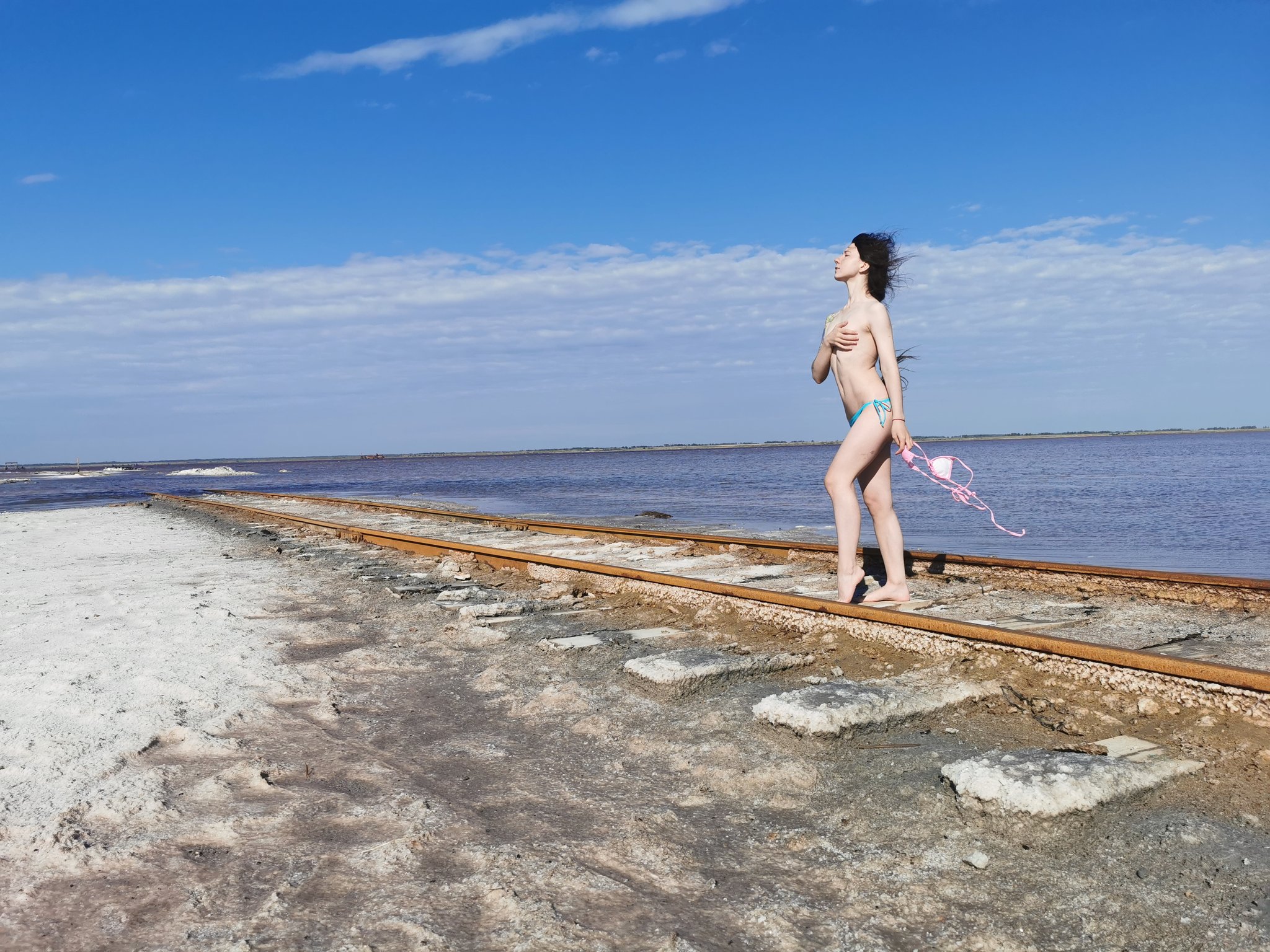 Sexy_Borsch on Twitter: "I want to have fun. Come and watch me. I kiss