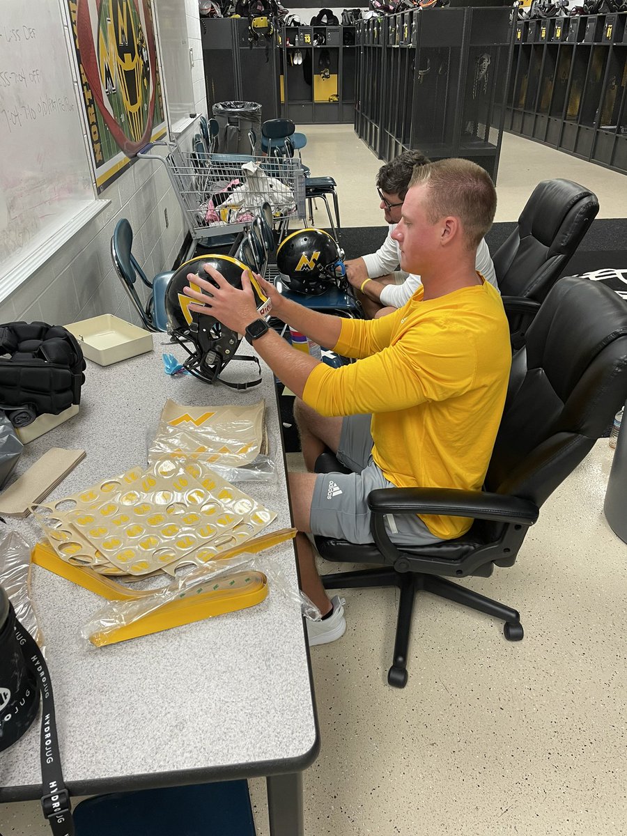 MountaineerFootball tweet media