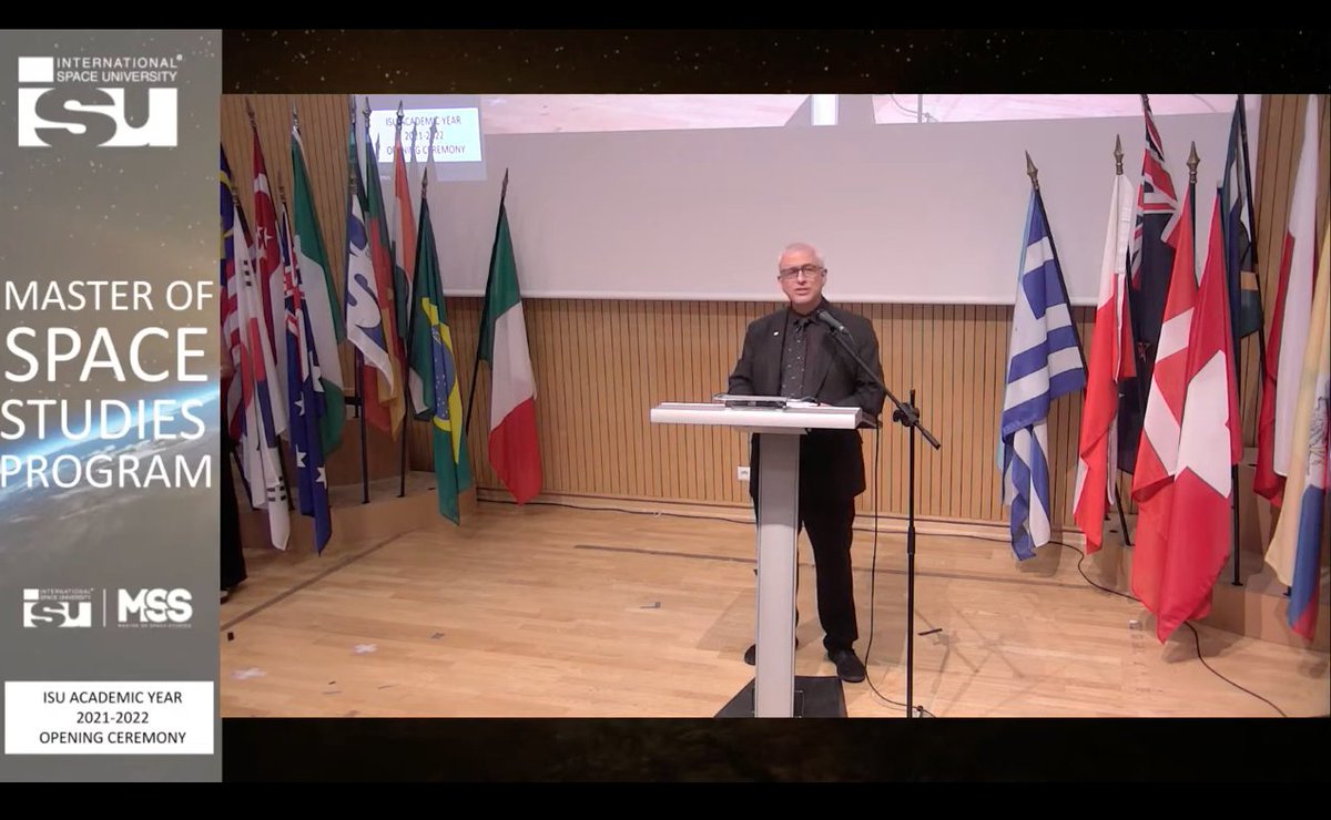 Aoifetol's tweet photo. Great speech and introductions to the students from @isunet #MSS21 Course Director @ProfChrisWelch. Thank you! https://t.co/JbRPvajQcZ