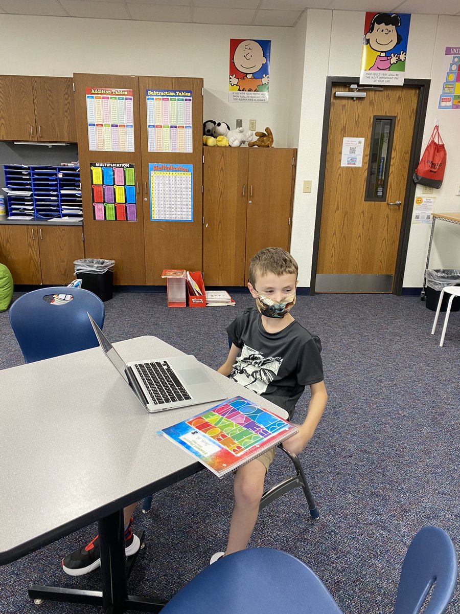 mstuart_mimi's tweet photo. My kiddos working hard at Math.💙💓#eddinsluv https://t.co/W4aA7w1erm