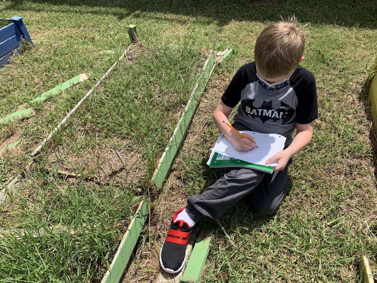 GalavizMrs's tweet photo. Science in action is the best way to learn ! My students were so excited to be able to get to real science investigations. @CreeksideCubs #duallanguagelearners https://t.co/TEqLcul7aD