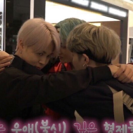 seokillua's tweet photo. i love him https://t.co/DhOCdNRby0