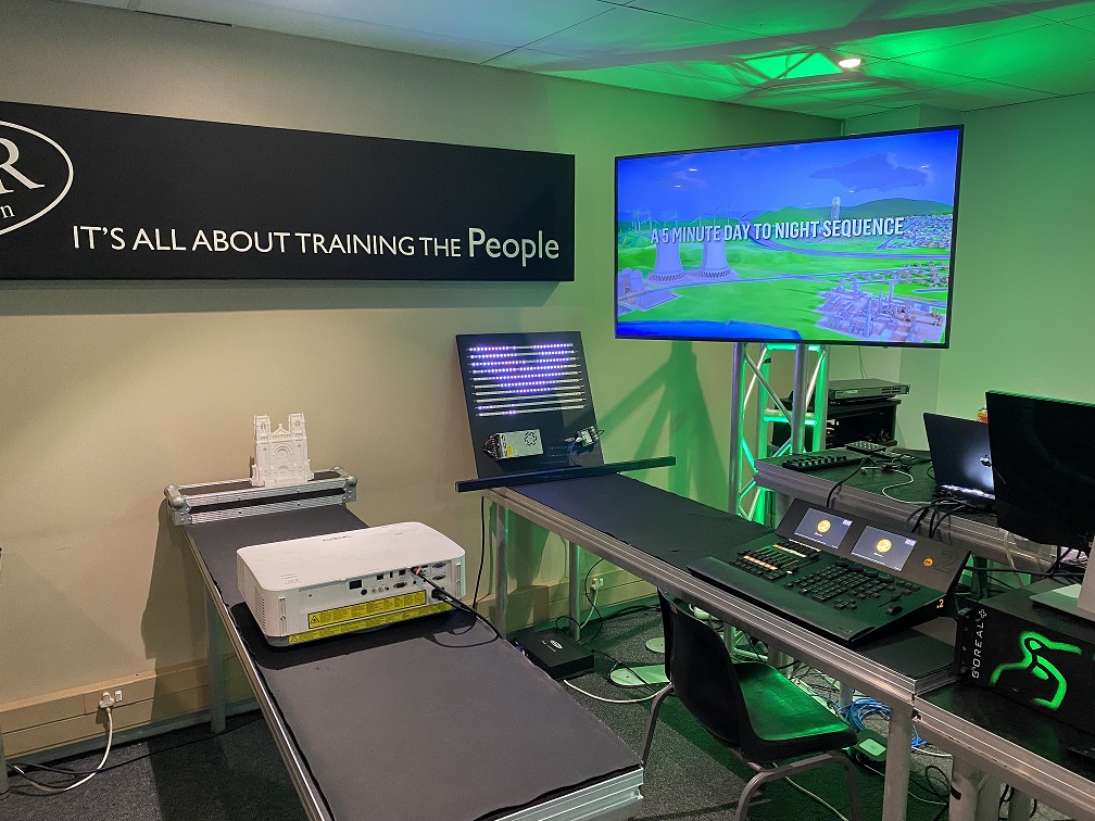 Green Hippo tweet media