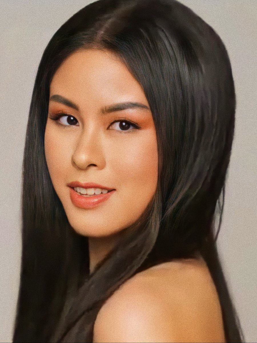 Her insane visuals! ♥︎

#Kisses4Universe 
#MissUniversePhilippines2021