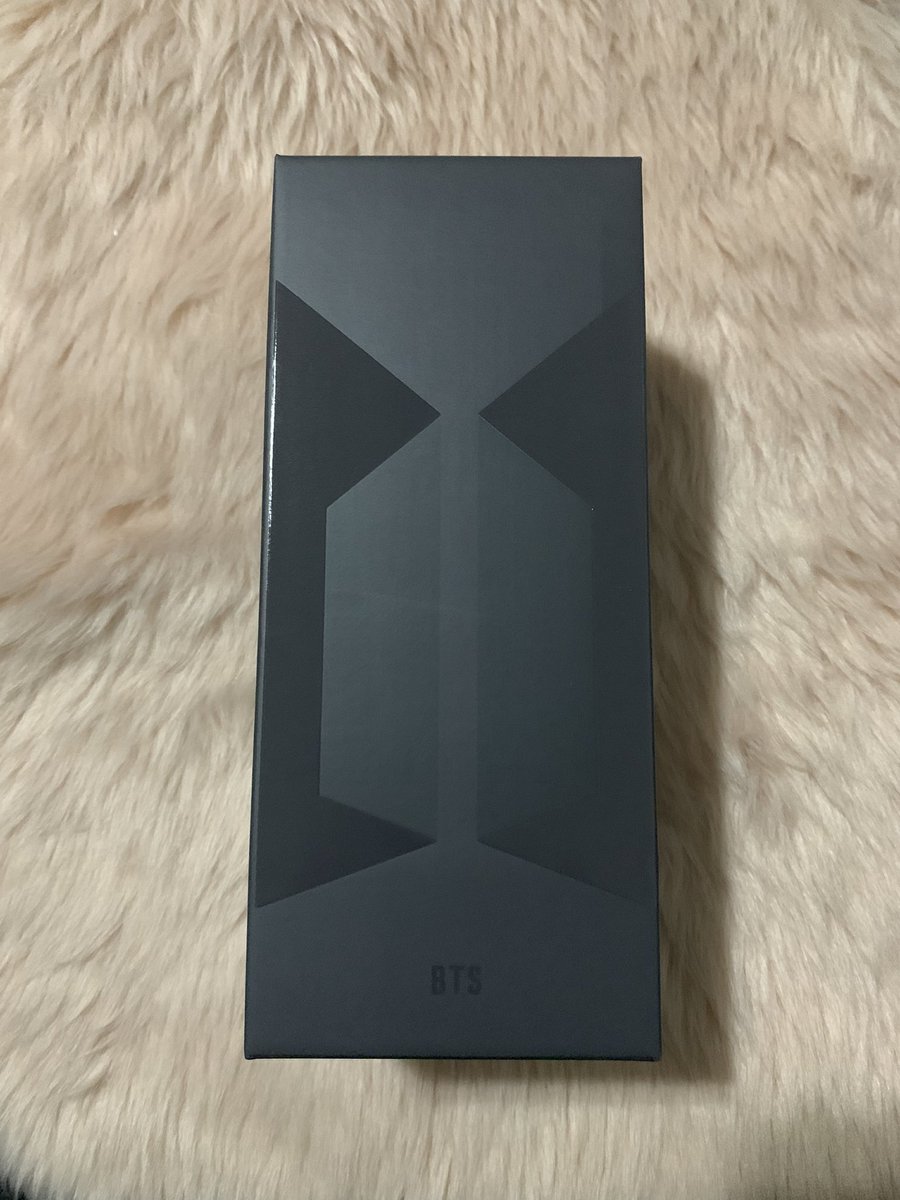 hanstarph's tweet photo. ONHAND / WTS / LFB

Army Bomb Map of the Soul Special Edition Lightstick sealed - PHP 2,700 + LSF
Learn! Korean with TinyTAN - PHP 5,300 + LSF

2 days reservation/PAYO prio
MOP: Gcash
MOD: LBC/SDD/SCO

Dm us~

bts ab mots se ls onhand https://t.co/FL8O4EaYvk