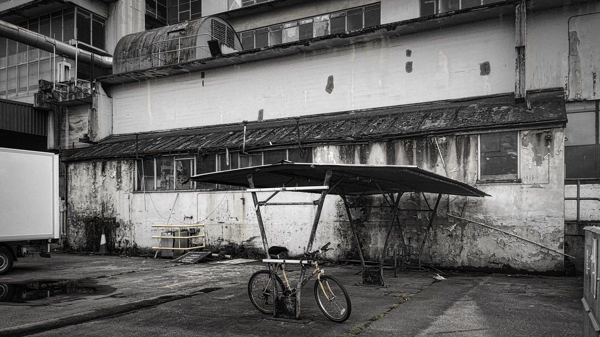 AlexCam33324102's tweet photo. Bike shed https://t.co/HJ2p8laBAO