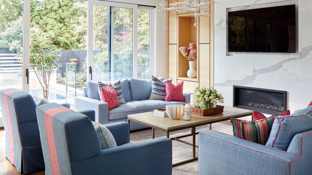 MaxMoreca's tweet photo. Is your all-white interior feeling dull? Check out this article on ways to bring in colour and character to your home.

Click the link below for the full article via @houseandhomemag

Anil Sharma REALTOR®
Cell: (778) 840 ... https://t.co/wKKiz5kaa0 https://t.co/FCpvPfEo4F